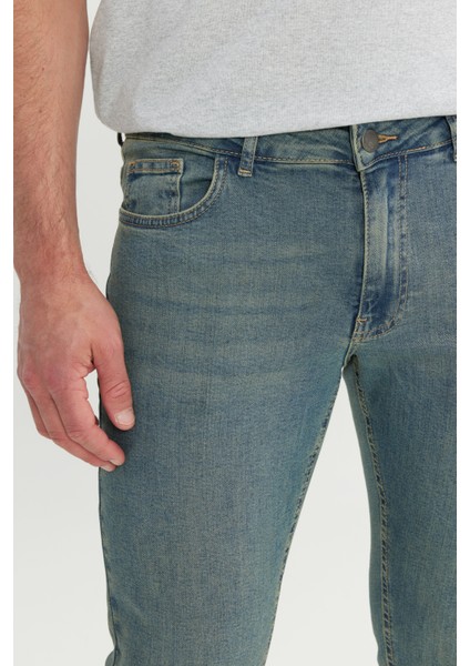 Pamuklu Ekstra Slim Fit Dar Kesim 5 Cep Esnek Kot Denim Jean Pantolon fırsatları