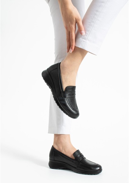 Hemp Kadın Deri Siyah Günlük Ayakkabı fırsatları