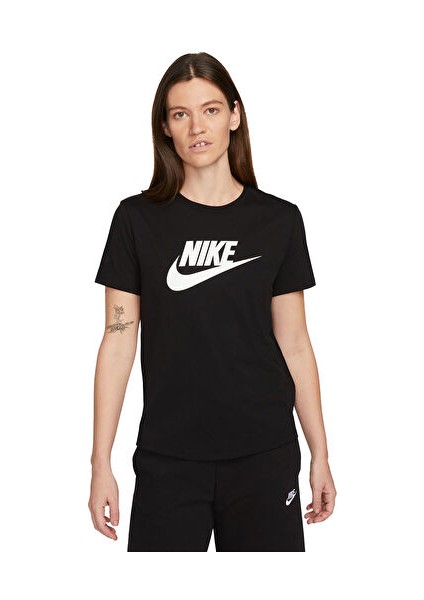 Sportswear Essentials Kadın Günlük Tişört DX7906-010 Siyah