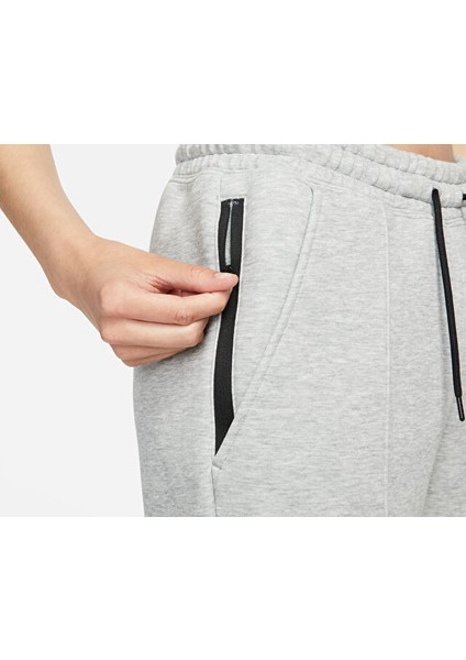 W Nsw Tch Flc Mr Jggr Kadın Günlük Eşofman Altı FB8330-063 Gri fırsatları