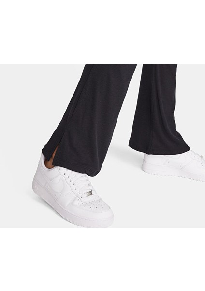 Sportswear Chill Knit Kadın Günlük Tayt FQ2113-010 Siyah indirimleri