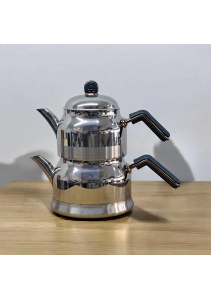 Gri Renkli 3,3 L Paslanmaz Çelik Tombik Çaydanlık, Şık ve Dayanıklı Tasarım