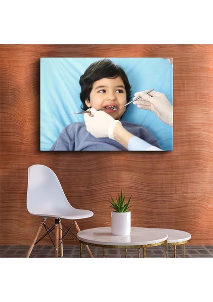 Diş Hekimi - Implant Protez Uygulaması Kanvas Tablo