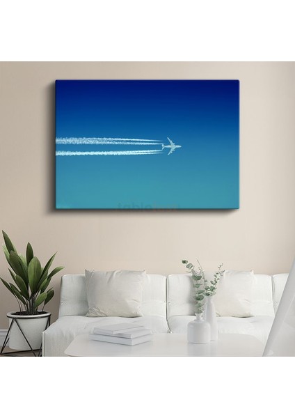 Yolcu Uçağı - Mavi Gökyüzünde Iz Bırakan Beyaz Jet Kanvas Tablo