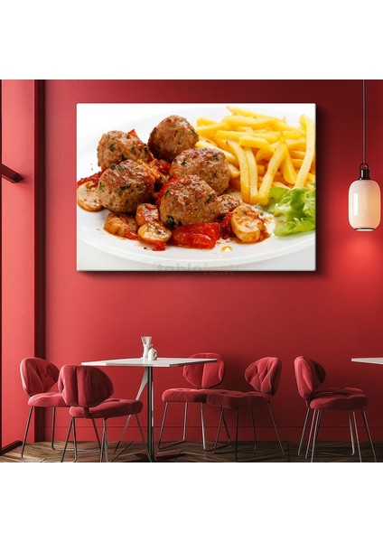 Köfte Tabağı - Domates Soslu ve Patates Kızartmalı Kanvas Tablo