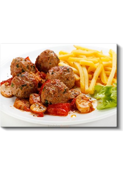 Köfte Tabağı - Domates Soslu ve Patates Kızartmalı Kanvas Tablo