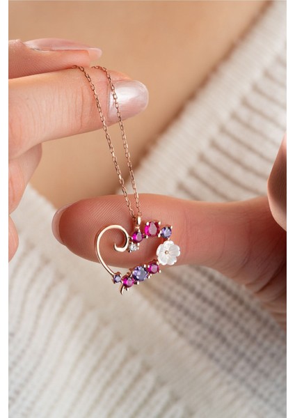 925 Ayar Gümüş Manolya Çiçeği Zirkon Taşlı Kalp Kolye fiyatları