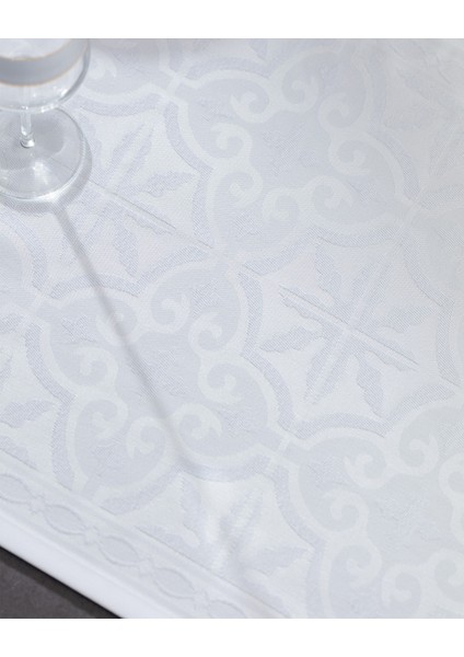 Pradines Runner - Beyaz - 45X160 cm