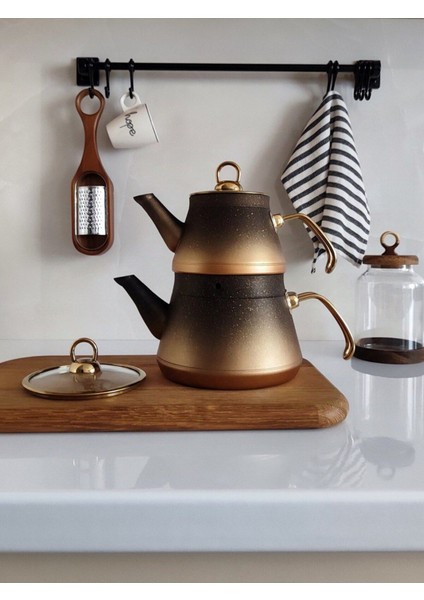 Şık Siyah Granit Çaydanlık Takımı, çift kapak, gold kulp, dayanıklı ve estetik set