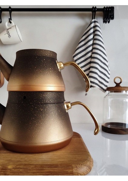 Şık Siyah Granit Çaydanlık Takımı, çift kapak, gold kulp, dayanıklı ve estetik set modelleri
