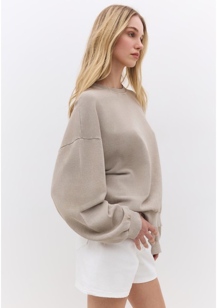 Oversize Fit Bej Basic Sweatshirt