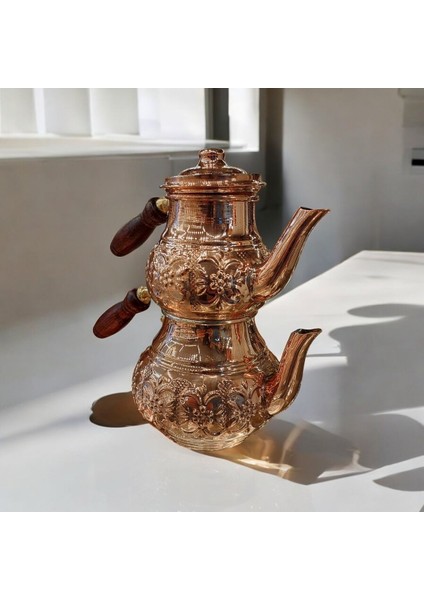 El yapımı bakır çaydanlık, çiçek desenli, kalaylı, 2.70L, dayanıklı ve şık tasarım