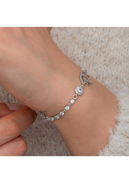 Gümüş Zirkon Taşlı Lotus Kadın Bileklik fırsatları