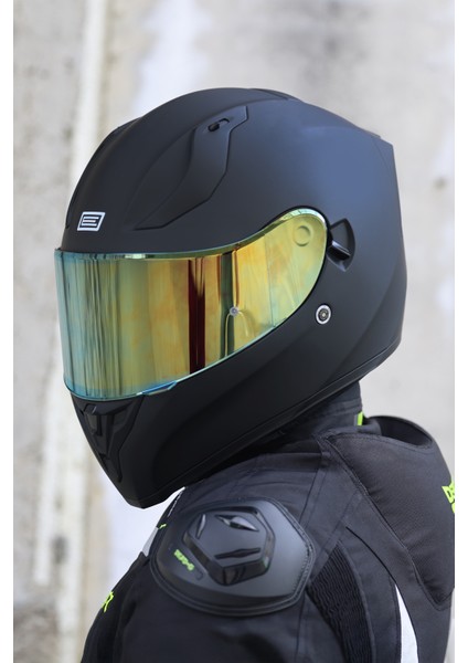 Strada Mat Siyah Kask ( Güneş Vizörlü )