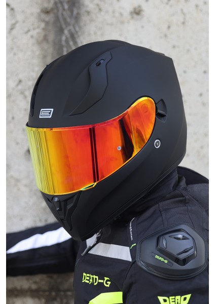 Strada Mat Siyah Kask ( Güneş Vizörlü )