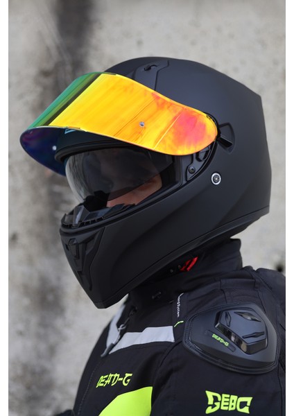 Strada Mat Siyah Kask ( Güneş Vizörlü ) fırsatları