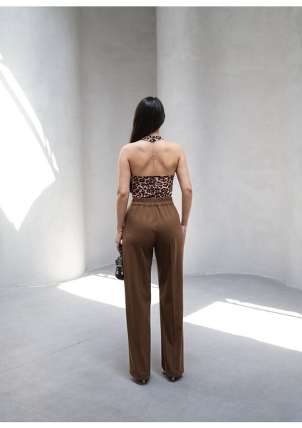 Arkasi Lasti̇kli̇ Pi̇leli̇ Dökümlü Wide Leg Pantolon