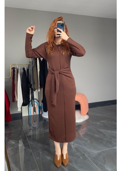 Yandan Bağlama Detaylı Elbise Kahve