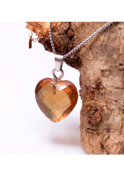 Sentetik Zultanit Taşı Kalp Kolye - Işığa Göre Renk Değiştiren Ürün fiyatları