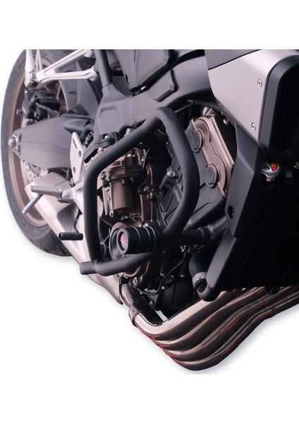 Honda CB650R E-Clutch 2025 Uyumlu Motor Koruma Demiri Siyah modelleri