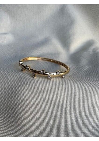 Bym Modeli Yaprak Taşlı Bileklik