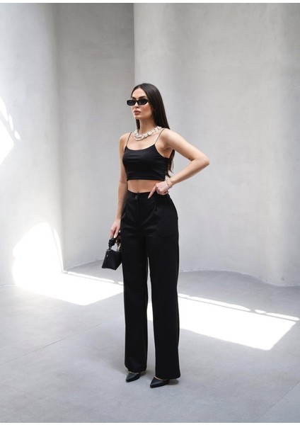 Arkasi Lasti̇kli̇ Pi̇leli̇ Dökümlü Wide Leg Pantolon