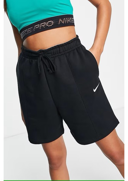 Sportswear Essentials Collection Fleece High Rise Loose Fit Short Kadın Yüksek Bel Bol Kesim Pamuklu Şort Siyah