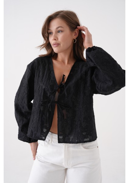 Kadın Siyah Yakma Şifon Desenli Organze Bluz 29101