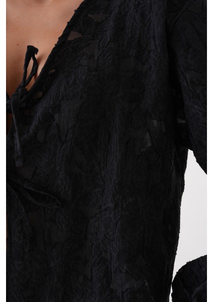 Kadın Siyah Yakma Şifon Desenli Organze Bluz 29101 modelleri