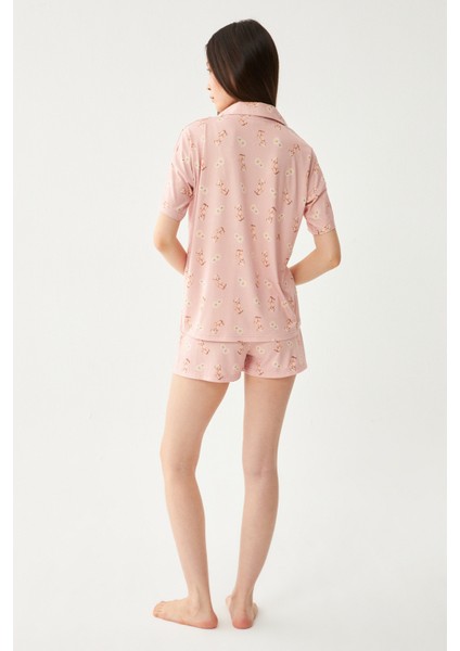 Kadın Pudra Bebe Yaka Sevimli Ayıcık Şortlu Pijama Takımı