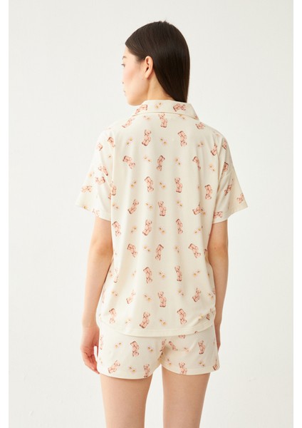 Kadın Bej Bebe Yaka Sevimli Ayıcık Şortlu Pijama Takımı