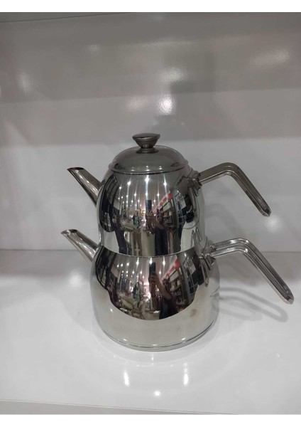 Gri renkli 1,9 L mini şık çaydanlık takımı, modern ve kullanışlı tasarım