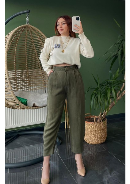 Beli ve Paçası Pens Detaylı Havuç Pantolon Yeşil modelleri