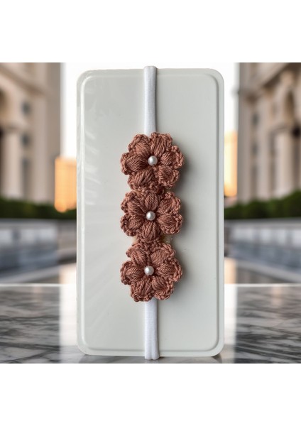 Bebek Bandana Taç 3 Örgü Çiçek Motifli Cappuccino Model