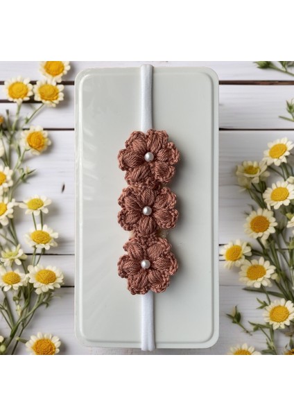 Bebek Bandana Taç 3 Örgü Çiçek Motifli Cappuccino Model indirimleri