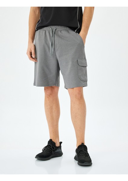 Beli Bağcıklı Kapaklı Cep Detaylı Pamuk Karışımlı Spor Şort modelleri