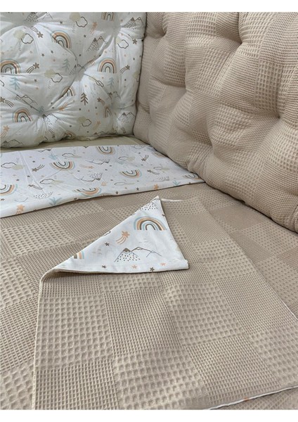 Waffle Pike Kumaş ve Dağ Desenli Kombin 90X190 Montessori Nevresim Takımı ve Kenar Koruma indirimleri