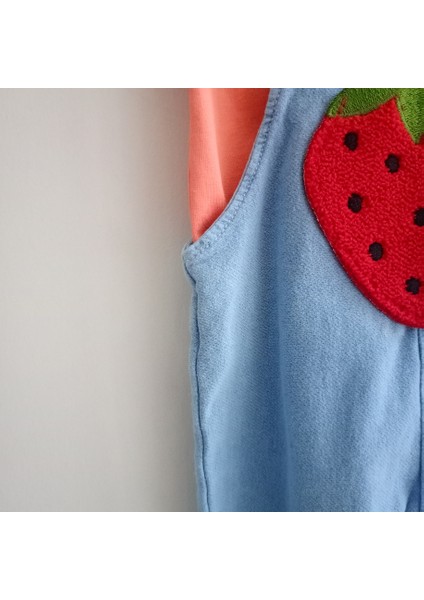 Bebe Yaka Çilek Detaylı Kız Bebek Salopeti modelleri