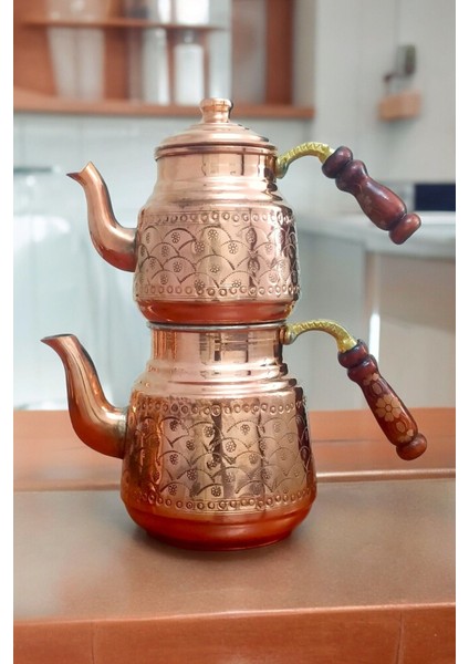 Çiçek Işlemeli Selçuklu Bakır Çaydanlık Takımı 3 Lt.
