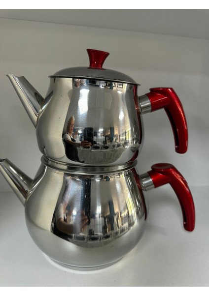 Şık ve dayanıklı paslanmaz çaydanlık, sağlıklı ve pratik kullanım için ideal seçim, 1,8 L