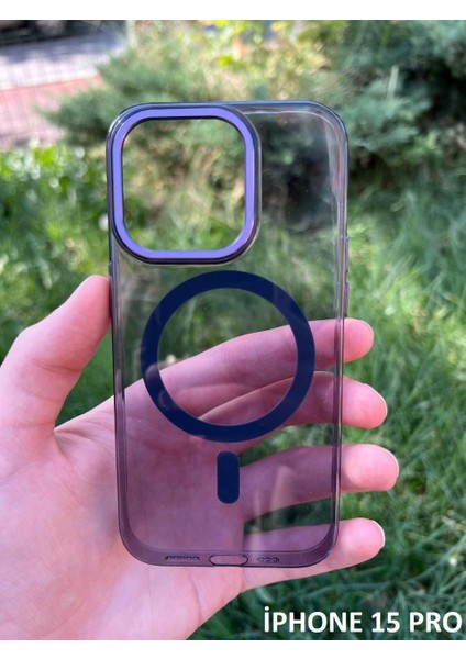Iphone 15 Pro Hybrid Magsafe Animasyonlu Sararmaz Kılıf