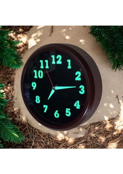 Fosforlu Metal Eskitme Ceviz Mini Duvar Saati Çap 20 cm Küçük Saat