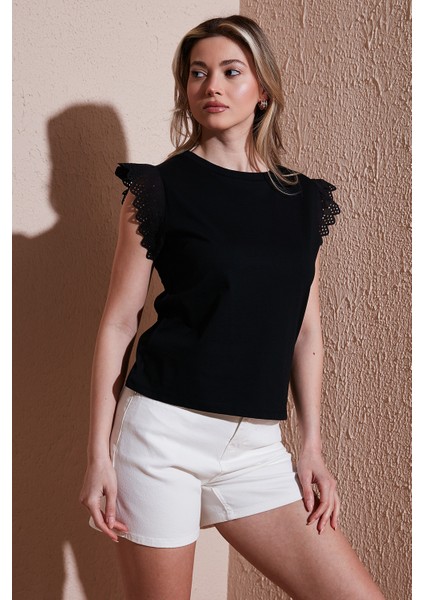 Pamuk Standart Fit Güpürlü Kol Bisiklet Yaka T Shirt Bayan T Shirt 25Y0544K1 modelleri