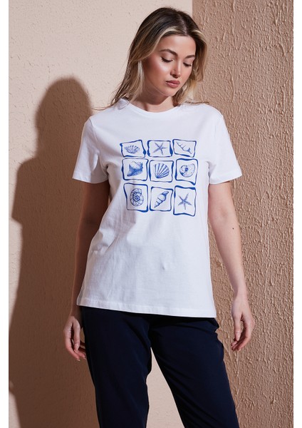 Baskılı Pamuk Regular Fit Bisiklet Yaka T Shirt Bayan T Shirt 25Y0395K1 fırsatları