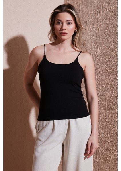 Pamuklu Slim Fit Yuvarlak Yaka Atlet Bayan Atlet 25Y0257K1