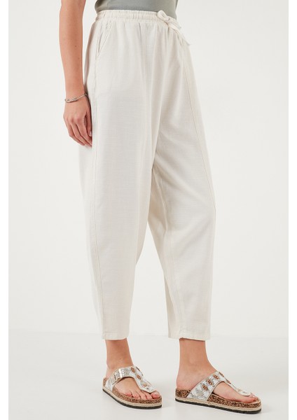Pamuklu Relaxed Fit Normal Bel Daralan Paça Pantolon Bayan Pantolon 668YP5198