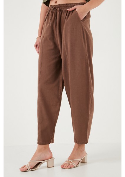 Pamuklu Relaxed Fit Normal Bel Daralan Paça Pantolon Bayan Pantolon 668YP5198