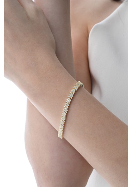 Gümüş Altın Yaldızlı Zirkon Taşlı Modern Görünümlü V Model Uzay Yolu Bileklik SGTL12855GOLD