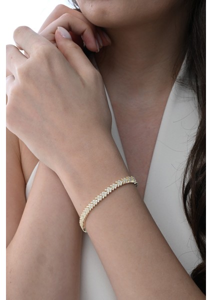 Gümüş Altın Yaldızlı Zirkon Taşlı Modern Görünümlü V Model Uzay Yolu Bileklik SGTL12855GOLD fiyatları