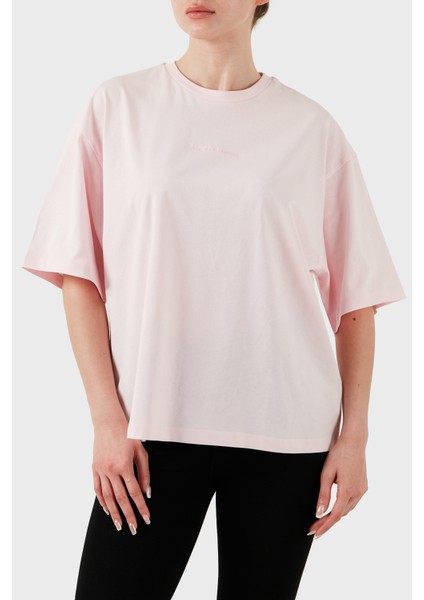 Pamuk Oversize Fit Bisiklet Yaka Logolu T Shirt Bayan T Shirt Lbnoosessfuts